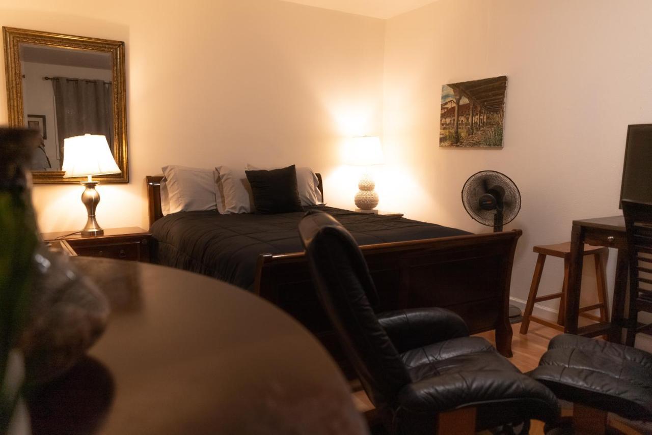 Cozy Private Guest House ลอสแอนเจลิส ภายนอก รูปภาพ
